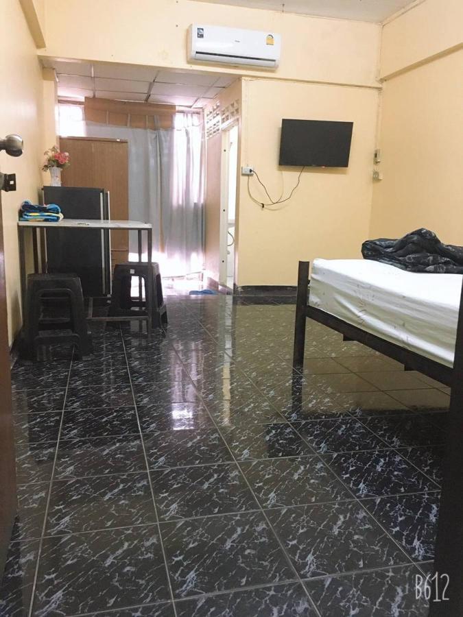 Sam Apartment Bangkok Luaran gambar